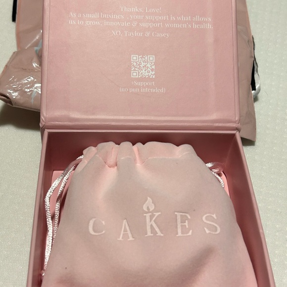 Cakes New in box A-AA - Picture 2 of 4